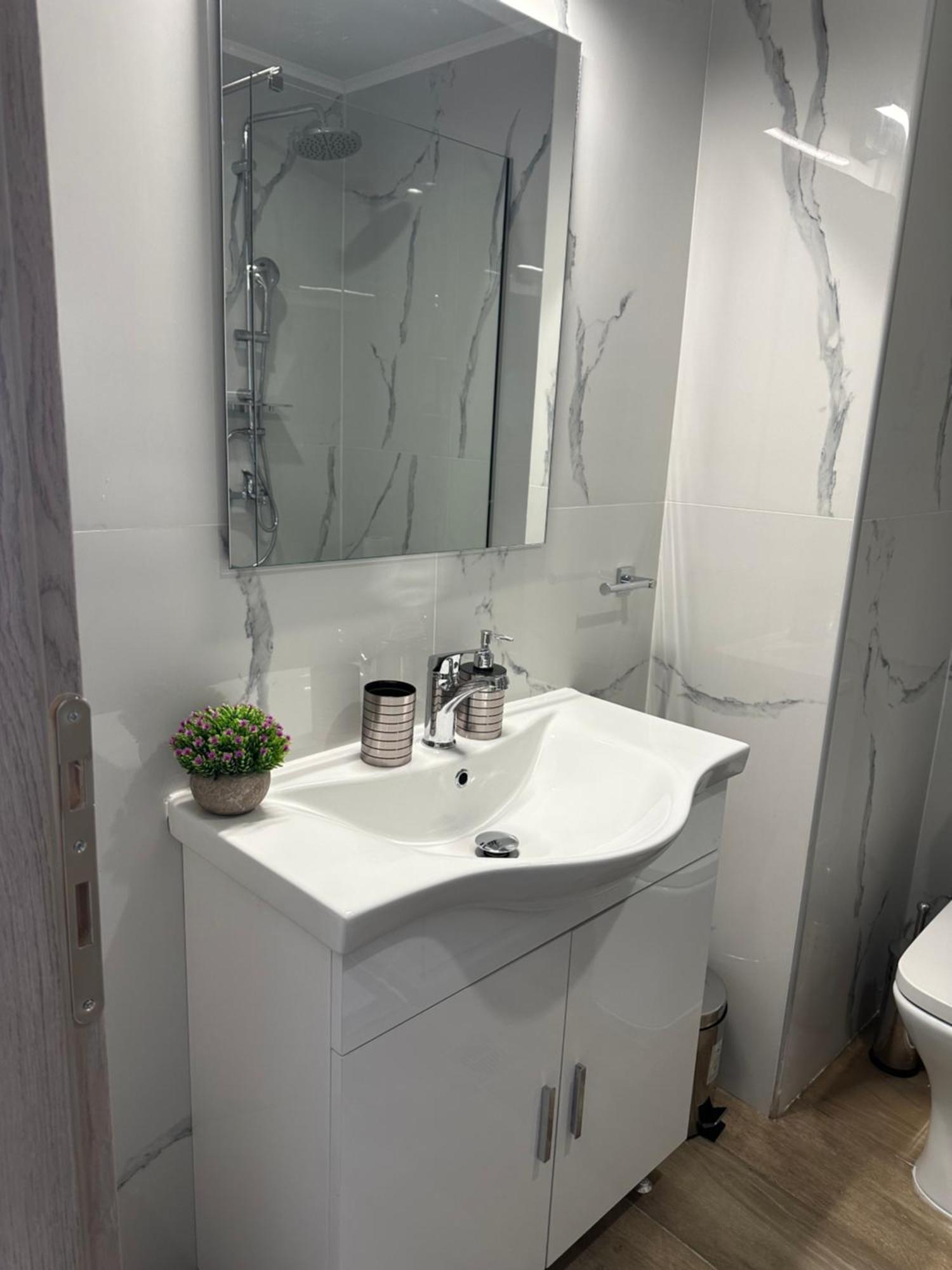 Anastasia Luxury Apartment