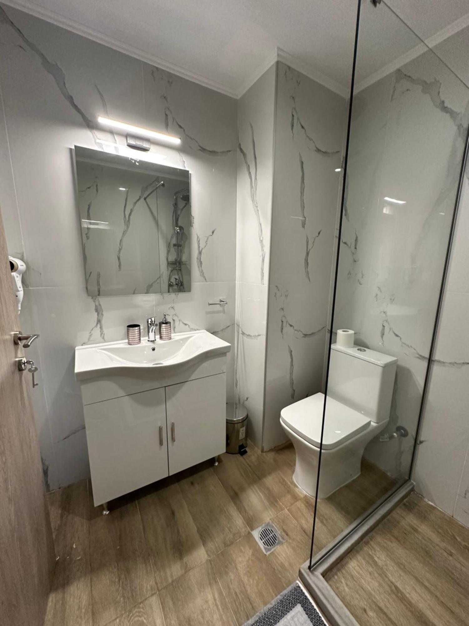 Anastasia Luxury